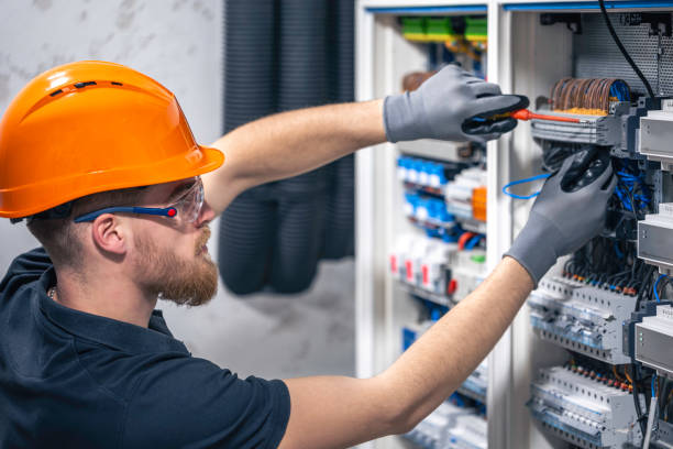 Best Commercial Electrician Services  in Saugatuck, CT